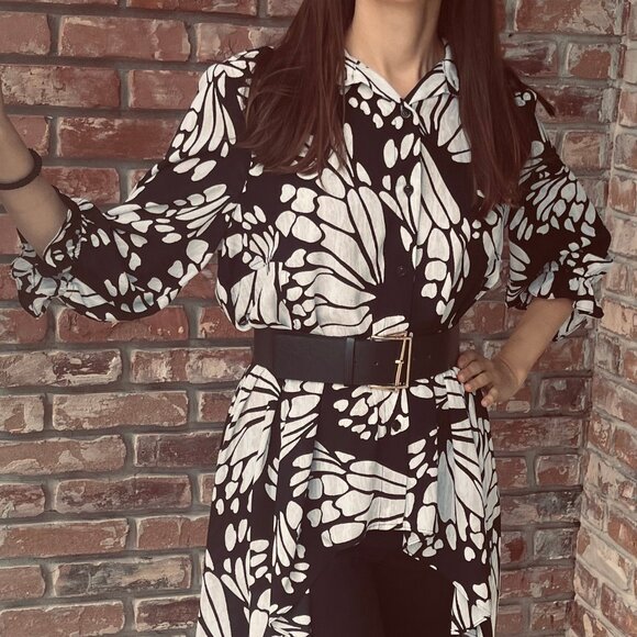 Joseph Ribkoff Hi/Low Butterfly Blouse Black and White , Size 10 - Picture 2 of 5